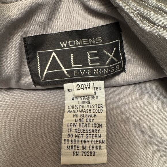 Alex Evenings Gray Off-Shoulder Maxi Dress - Picture 4 of 4